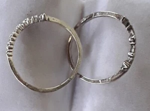 Pair Hand Crafted Size 7 Nickle Steel Silver Color Rings Unbranded - Picture 1 of 2