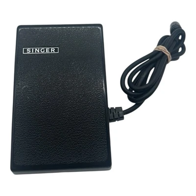 Singer Foot Controller Model YC-425 Black for Singer XL Sewing Machine - Image 1 of 3
