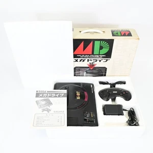 Sega Mega Drive HAA-2510 Console 16-Bit System Japanese Model Tested Japan - Picture 1 of 17