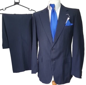 Chester Barrie @ Austin Reed 2 pce suit Ch42"L W36" L31" Navy Pinstripe vintage - Picture 1 of 13