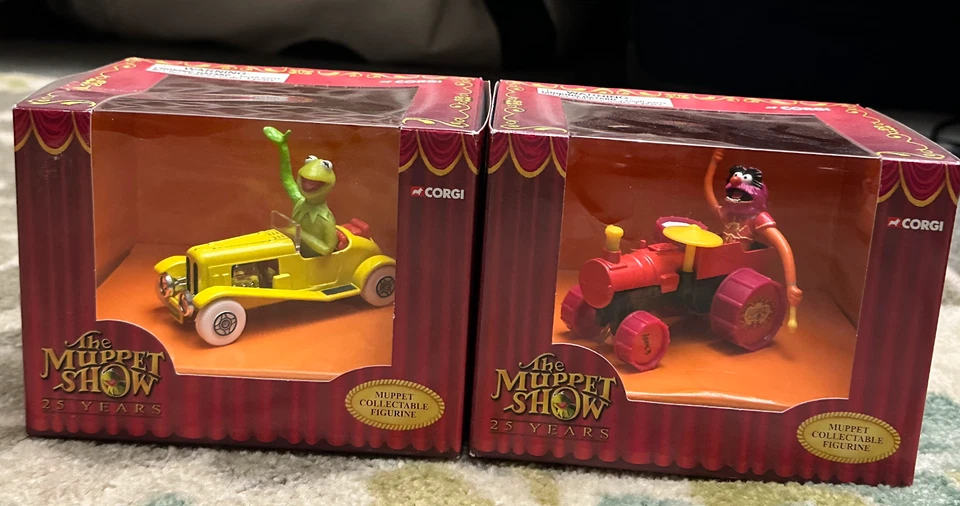 CORGI THE MUPPET SHOW 25 YEARS KERMIT'S CAR AND ANIMAL FIGURINE DIECAST - Image 1 of 1