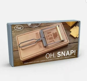Genuine Fred OH SNAP Cheese Lovers Board Cutting Serving Board Slicer Mouse Trap - Picture 1 of 4