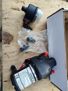 Singflo Fl-701 Impianto Acqua Camper Pompa Acqua Richiesta 2,9 Gpm 12 V 60 Psi - Foto 1 di 7
