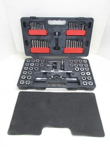 NUOVO! UTENSILI ARTIGIANALI 75 pz. SET RUBINETTO E MATRICE POLLICI/METRICA, 52377 - Foto 1 di 12