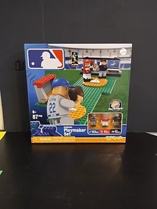 MLB Buildable Toy Set Dodgers CLAYTON KERSHAW/ Washington BRYCE HARPER. 87 Pcs - Picture 1 of 6