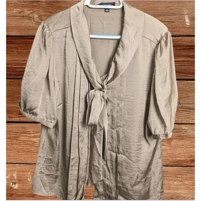 Elementz Womens Blouse Size XL Tan Satin Tie Neck 3/4 Sleeve Lightweight Top - Image 1 of 4