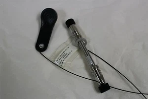 Waters Acquity UPLC BEH C8 2,1x50 mm, 1,7 um colonna UPLC 186002877 - Foto 1 di 2