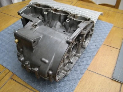 Juego cárter Kawasaki S1A triple dos tiempos S2 KH250 14001-049 Foto 1 de 4