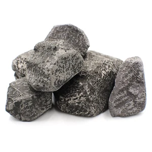 Model Rocks and Stones for Warhammer Terrain / Wargaming Scenery - Picture 1 of 6