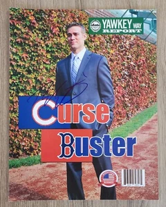 Revista firmada por Theo Epstein Yawkey Way Report Curse Buster Red Sox Cubs RAD - Imagen 1 de 4