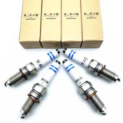 4x Bujías originales Volkswagen 04E905612C para VW Golf MK7 Passat Polo Jetta CC - Imagen 1 de 4