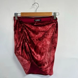 Urban Outfitters EMBI Studios Peru Mini Skirt Crimson Pink/Red. UK 8. - Picture 1 of 4