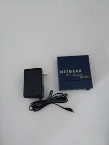 Bay Networks NetGear EN104TP 4 Port 10Base-T Ethernet Network Hub - Picture 1 of 3