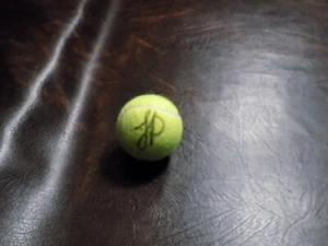 PALLA DA TENNIS PENN AUTOGRAFATA GELSOMINO PAOLINI CON CERTIFICATO DI AUTENTICITÀ - Foto 1 di 1