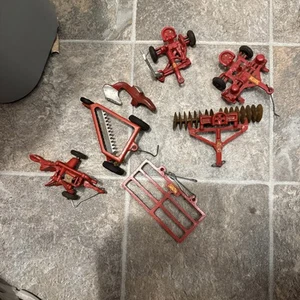 Vintage 1950’s OLIVER Red Metal SLIK Toy Farm Equipment Lot (6) Plow Disc - Picture 1 of 10