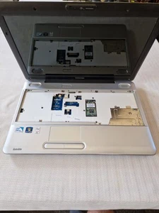 Toshiba Satellite L500-1DT Laptop For Parts Missing Parts Spare Or Donor - Picture 1 of 15