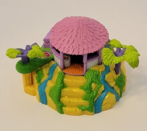 Vintage 2000 Mattel Polly Pocket Tropical Pets Jungle Hut Micro Playset Toy - Picture 1 of 7