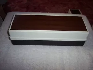 SCHWARZ & WEISS KUNSTSTOFF AUFBEWAHRUNGSBOX FÜR KASSETTEN FASST 15 KASSETTEN #39 - Bild 1 von 8