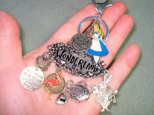 5" Drop Alice in Wonderland "We're All Mad Here" Fairy Tale Key Ring Glitz - Picture 1 of 8