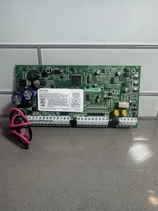 DSC PC1616 V4.14 CP01 Alarm Control Panel (Tested) - Picture 1 of 2
