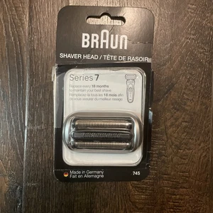 Braun Series 7 Electric Shaver Replacement Head 74S Silver (Genuine Braun) - Picture 1 of 5