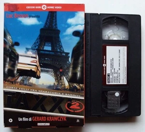 VHS TAXXI 2 (2000) MARION COTILLARD - EMMA SJOBERG - C. GORI - EX NOLEGGIO - Foto 1 di 3