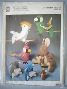 AUSTRALIAN FRIENDS SOFT TOY Patterns from BECKFOOT MILL - 7-22" - New, Sealed - Bild 1 von 8