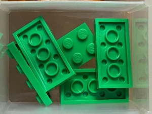 Piezas LEGO - Placa Verde Brillante 2 x 4 - Nº 3020 - CANTIDAD 5 - Imagen 1 de 1