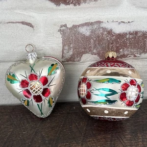 RARE Poland Ornaments Christmas Vintage 2 Glass Ball/Heart Glitter Embellished - Picture 1 of 14