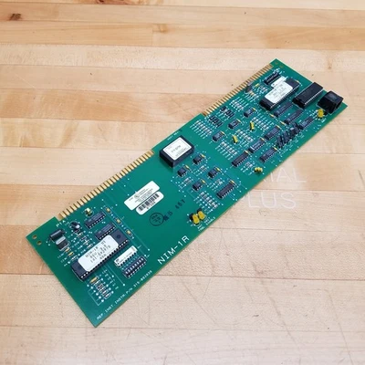 Módulo de interfaz de red de alarma contra incendios Siemens Pyrotronics NIM-1R - USADO Foto 1 de 4