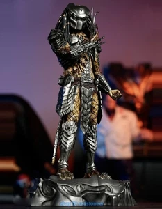 Scar Predator Alien Statue 1/6 Painted Figure Customized Model Collection H36cm - Picture 1 of 8
