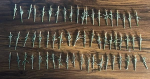 JTT SCENERY PRODUCTS CORN STALKS HO SCALE 1" tall 60 stalks - Picture 1 of 8