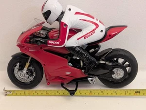 RC Ducati Motorcycle 1299 Panigale S #84471  No Remote - Picture 1 of 20