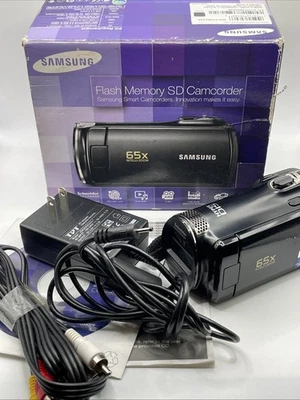 CÁMARA INTELIGENTE SAMSUNGSMX-F54BN/65X ZOOM Foto 1 de 4