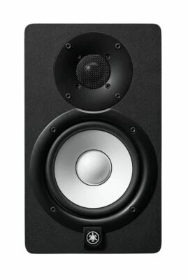 Yamaha HS5 70 Watt 5" Woofer Studio Monitor Black - Image 1 of 2