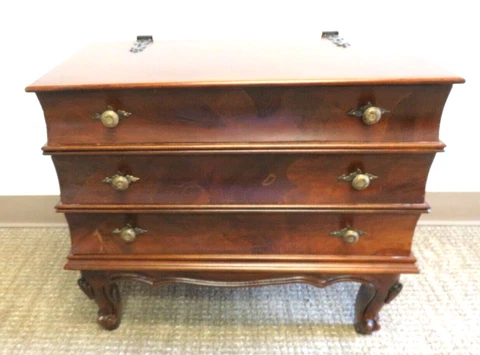 Mahogany  Made In Italy Italian Book Style Side Table Chairside Chest Cover
