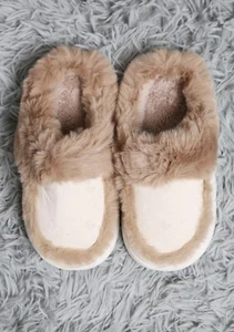 Faux Suede & Fuzzy Luxury Soft Slippers - Picture 1 of 3