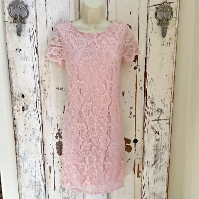 Vestido Juicy Couture Talla XS Para Mujer Rosa Encaje Cambio Carrera Fiesta Boda Invitada Foto 1 de 4