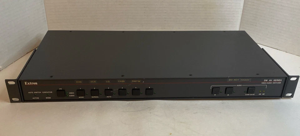 Interruptor de video EXTRON SW AV Series 6V Foto 1 de 4