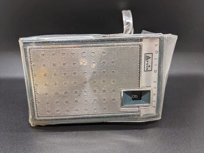 Vintage Arvin Solid State Transistor Radio Model 61R58 Chestnut Untested - Image 1 of 3