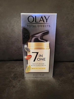 Olay Total Effects 7 In One Moisturizer Sunscreen SPF 30 1.7 oz BB10/26 - Image 1 of 3