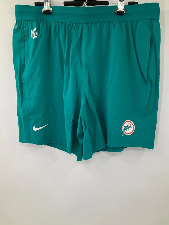 PANTALONES CORTOS NIKE DRI FIT SALUDO AL SERVICIO EMITIDOS POR LOS DELFINES DE MIAMI ¡NUEVOS! Foto 1 de 4