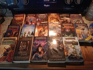 Forgotten Realms & Dragonlance Lot Of 22 Paperback Book Lot - Picture 1 of 24