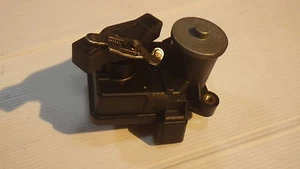 Ponte di aspirazione attuatore Pierburg, valvola di trascinamento, Mercedes W639 A 642 150 03 94 Q1 - Foto 1 di 3