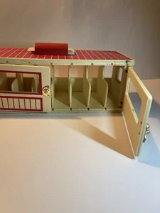 Melissa Doug Take Along Show Horse Stable Case 8 Stalls Wooden Double Doors - Picture 1 of 8