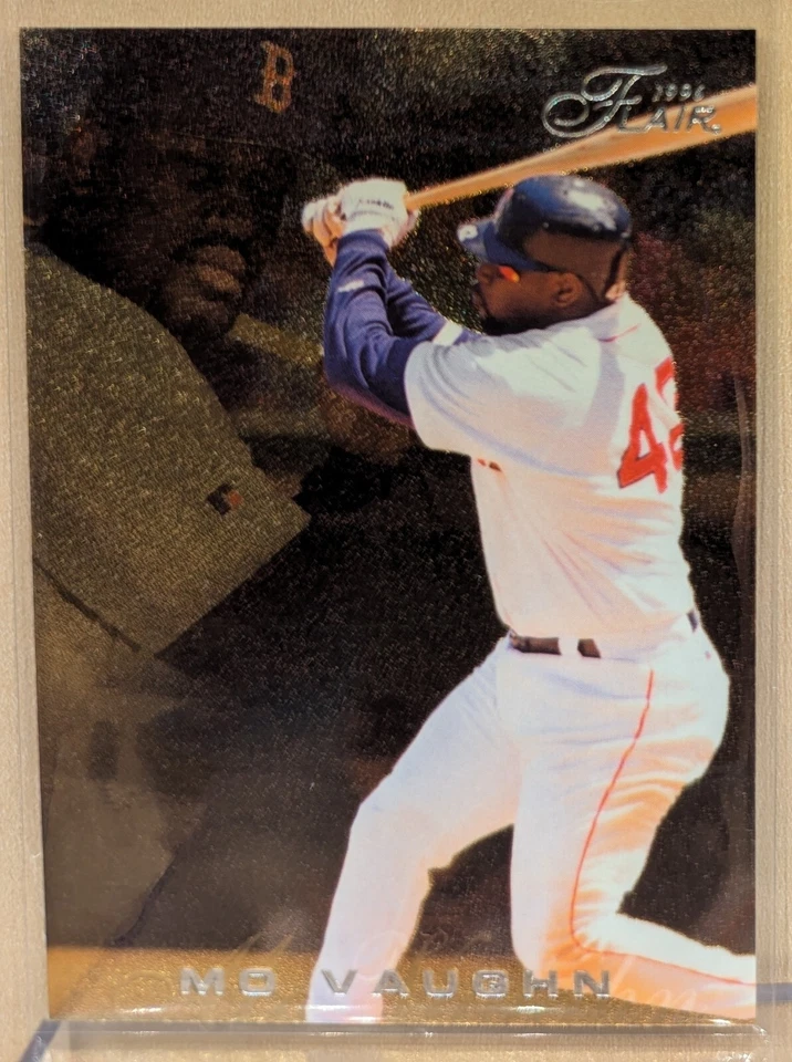 1996 Flair GOLD #29 Mo Vaughn Red Sox RARE SPECKLE FOIL SILVER LETTER PARALLEL - Image 1 of 2