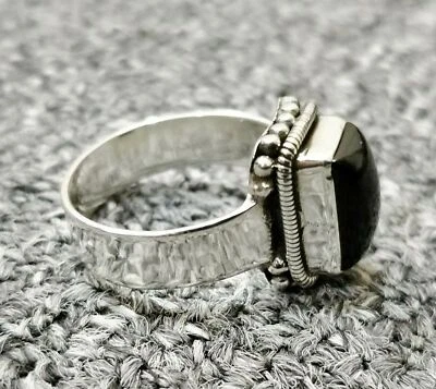 Anello di Lucifero fatto a mano con pietra di onice nera naturale in... - Immagine 1 di 4