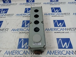 IDEC 5 Push Button Control Box Type AGA - Picture 1 of 10