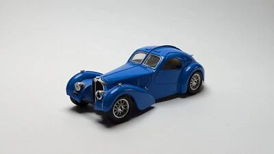 Voitute miniature Burago Bugatti Atlantic 1936 - Echelle 1/24 - Photo 1/3