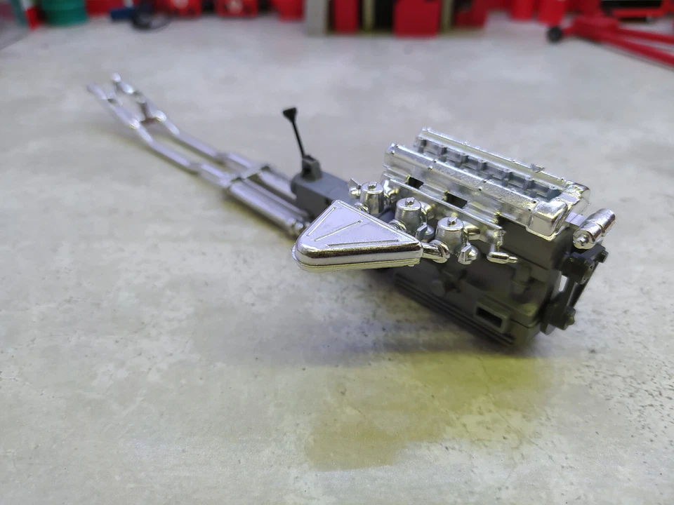 1/18 Moteur 6 cilyndres Jaguar type E 1961 Bburago - Photo 1/1